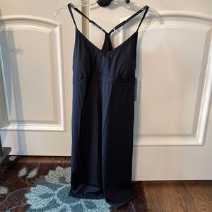 New Athleta Shorebreak dress - size large - black